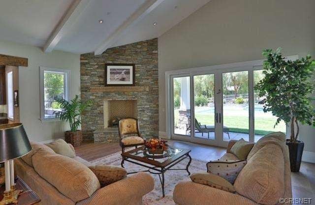 kylie-jenner-new-house-hidden-hills-28