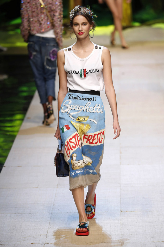 Dolce_Gabbana_  Ready to wear spring summer 2017 MILAN fashion week september 2016