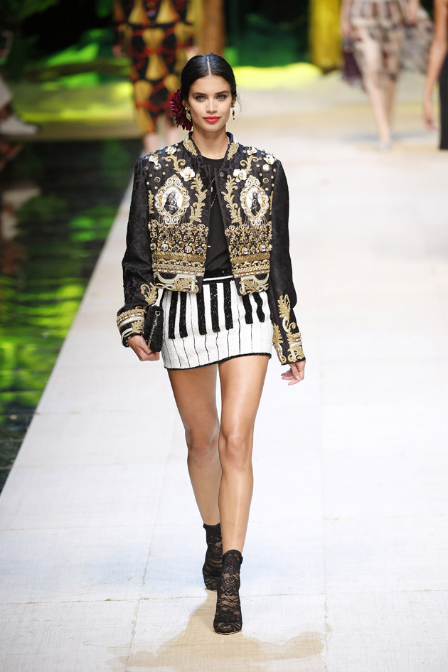 Dolce_Gabbana_  Ready to wear spring summer 2017 MILAN fashion week september 2016