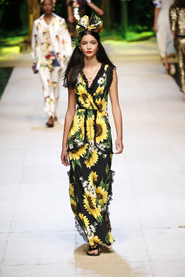 Dolce_Gabbana_  Ready to wear spring summer 2017 MILAN fashion week september 2016